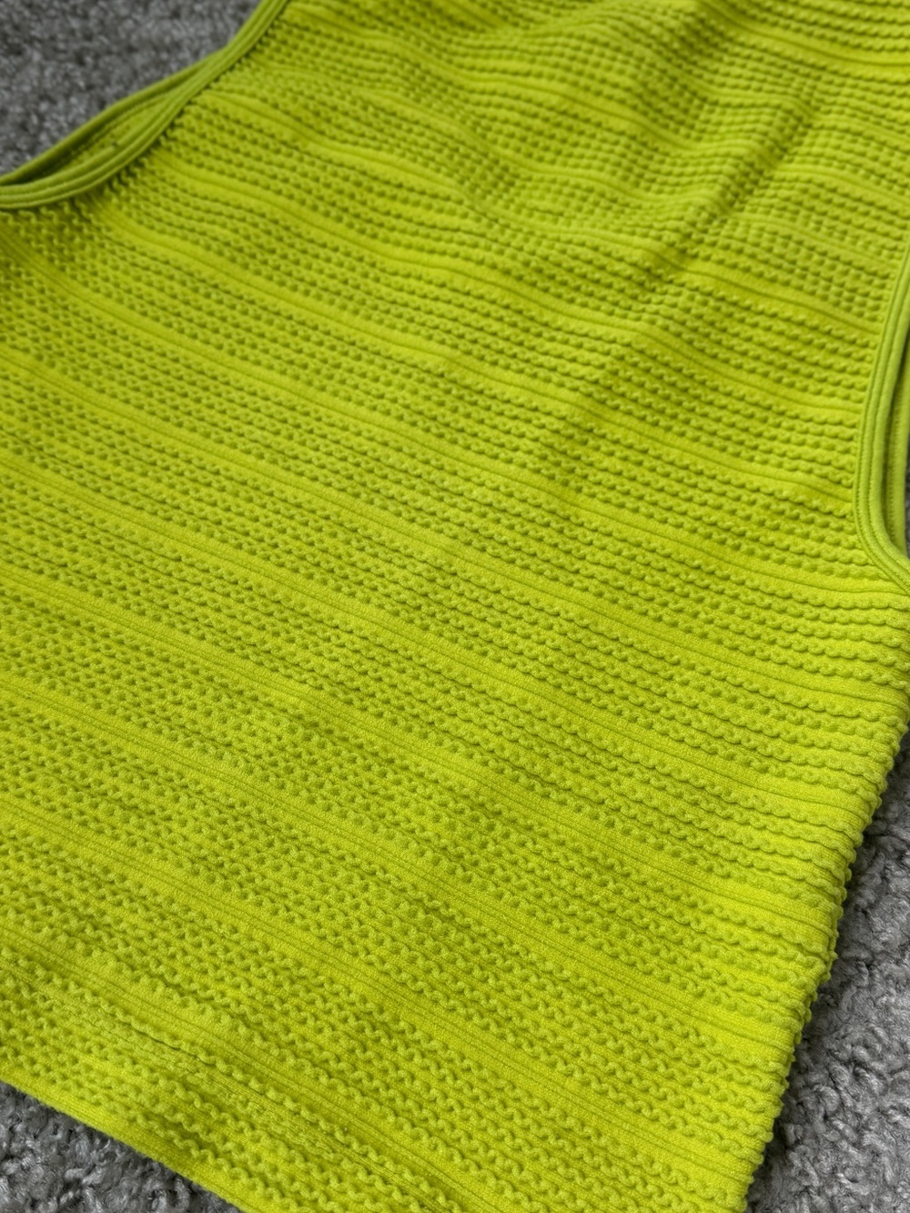 Green Textured Tank - Picture 2 of 4